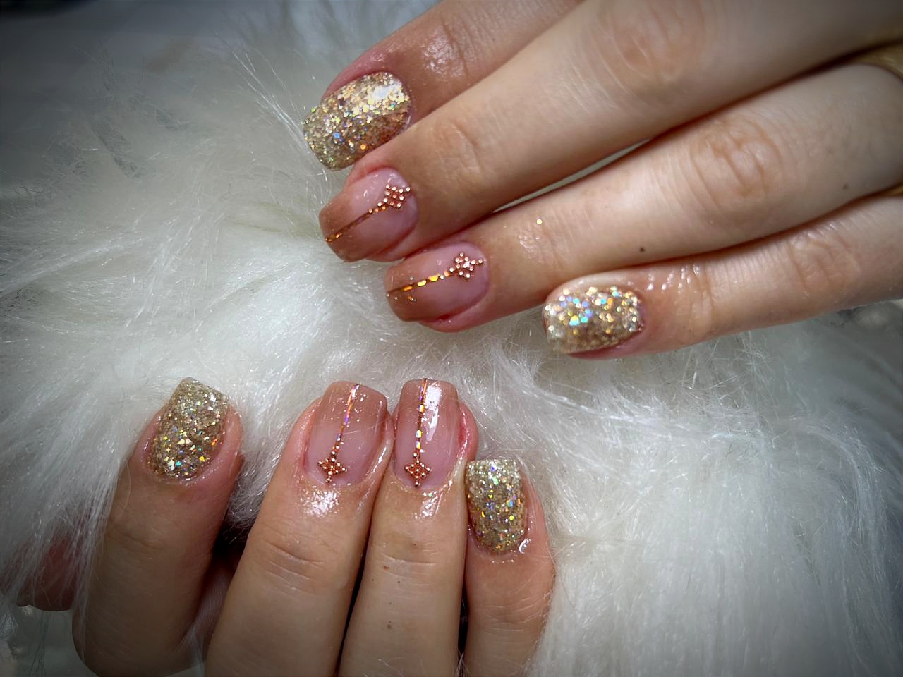 Nail art feita no Venturis Hair